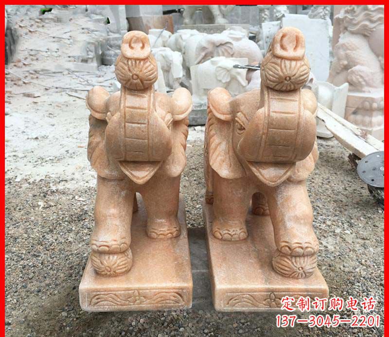 安徽鼻卷绣球的小象石雕