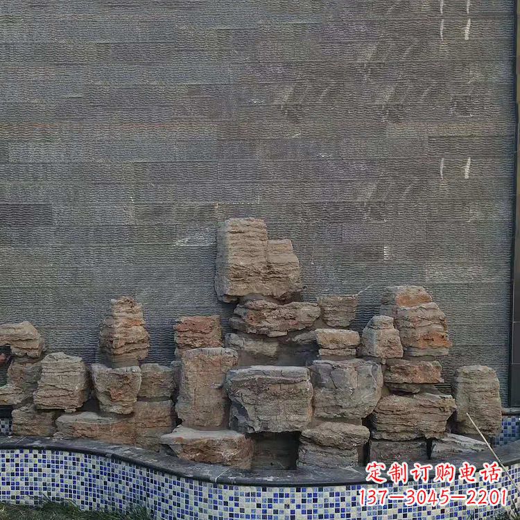 安徽别墅庭院假山鱼池