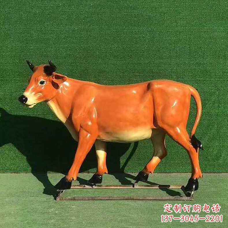 安徽玻璃钢材料制作的动物雕塑