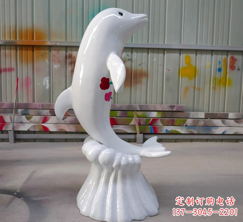 安徽玻璃钢戏水海豚景观标识