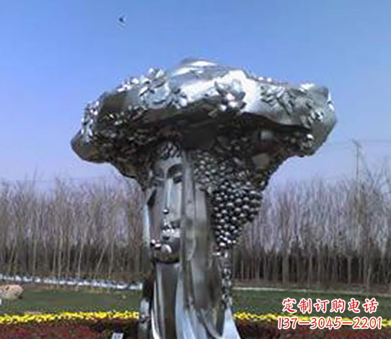安徽不锈钢葡萄雕塑——点缀美丽景观