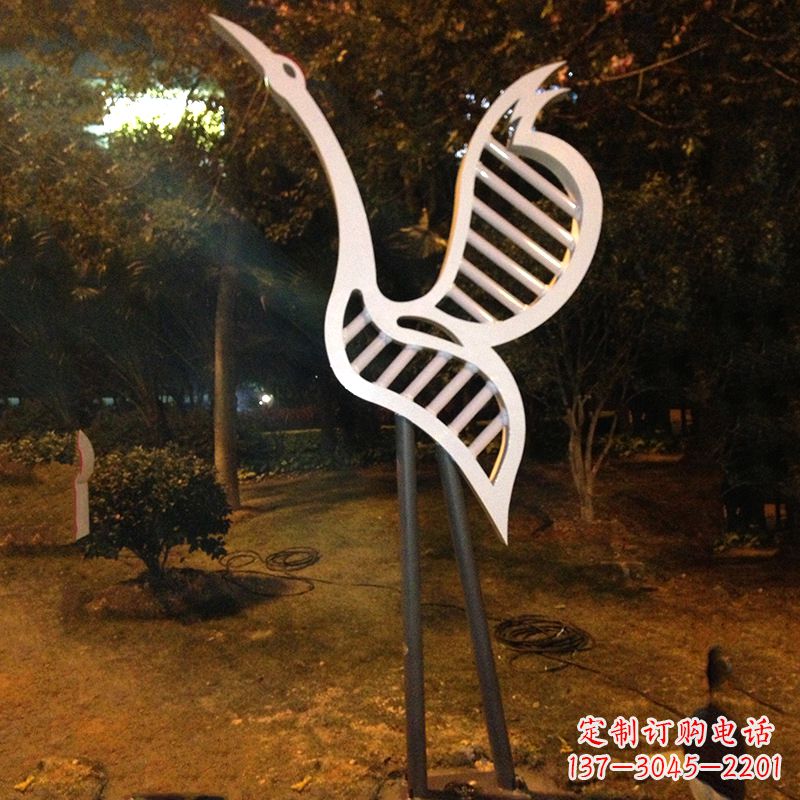 安徽仙鹤雕塑精美的不锈钢制作