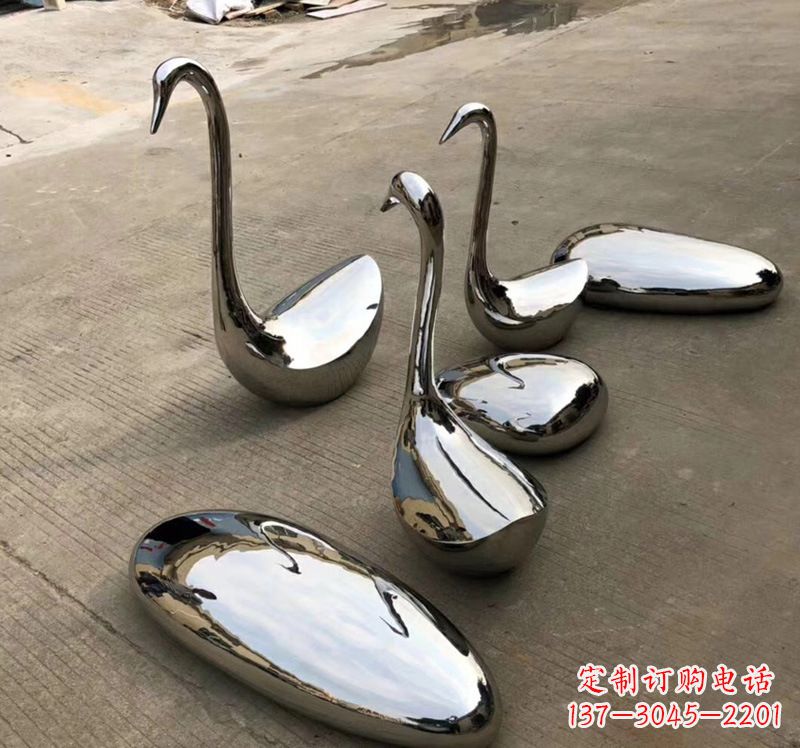 安徽不锈钢仙鹤雕塑精致而古典