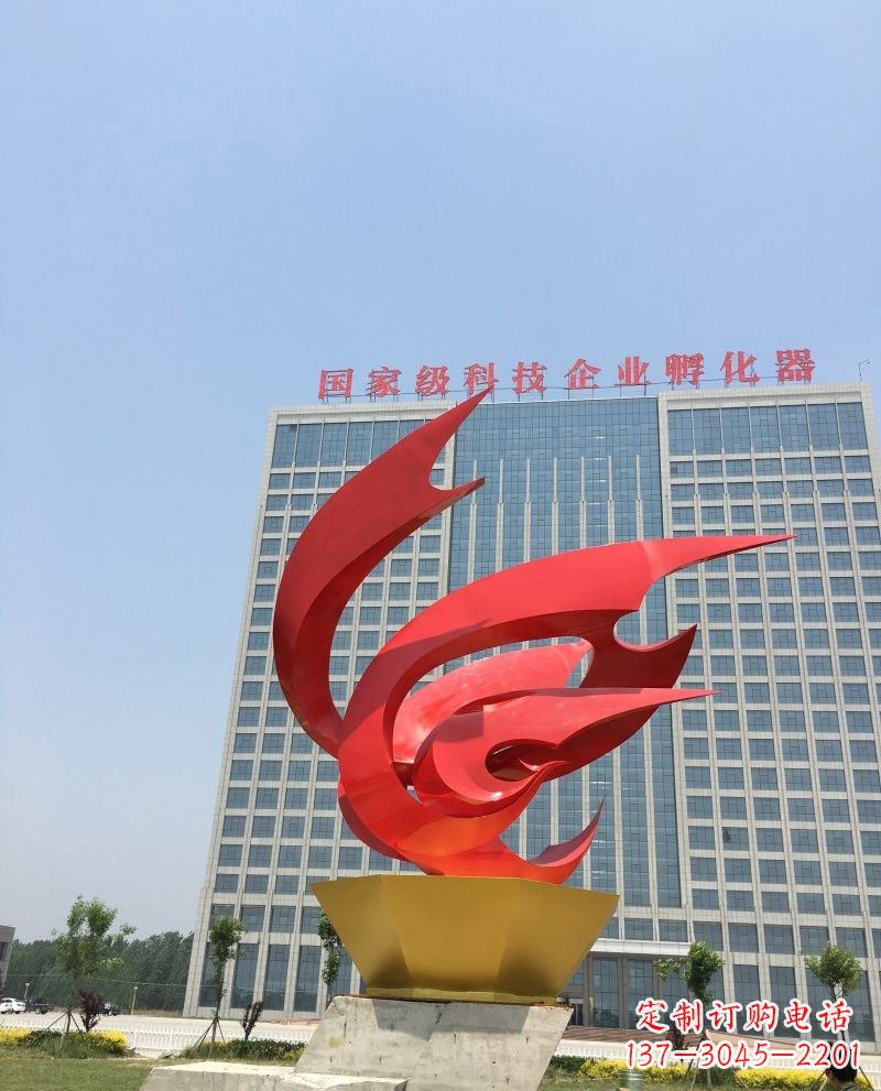 安徽不锈钢凤凰雕塑一种具有传统文化内涵的艺术品