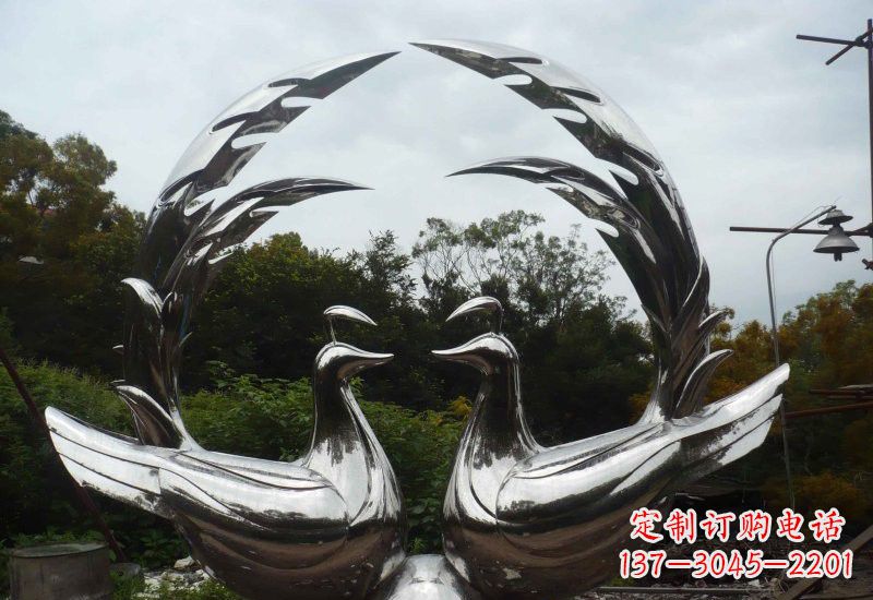 安徽不锈钢孔雀雕塑精致美丽的艺术品