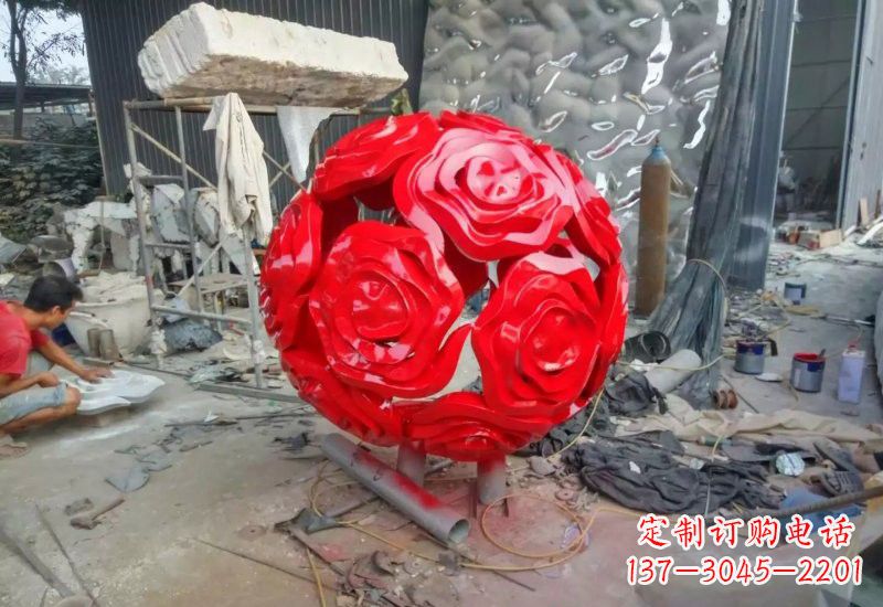 安徽不锈钢玫瑰雕塑让玫瑰之美永存