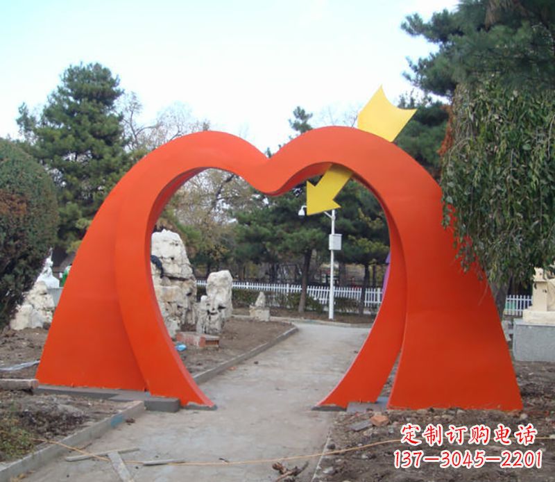 安徽不锈钢拱门雕塑给空间增添灵动之美