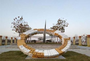 安徽不锈钢公园的二十四节气日晷雕塑