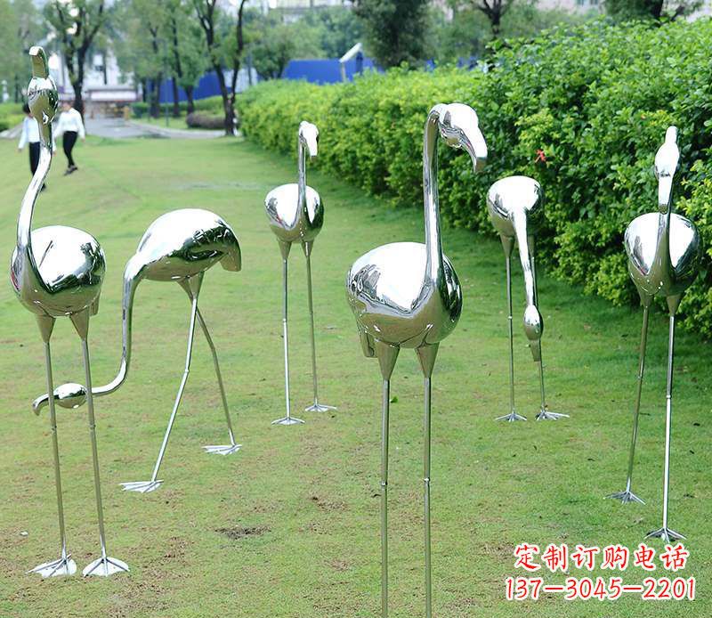 安徽不锈钢火烈鸟雕塑美丽的艺术杰作
