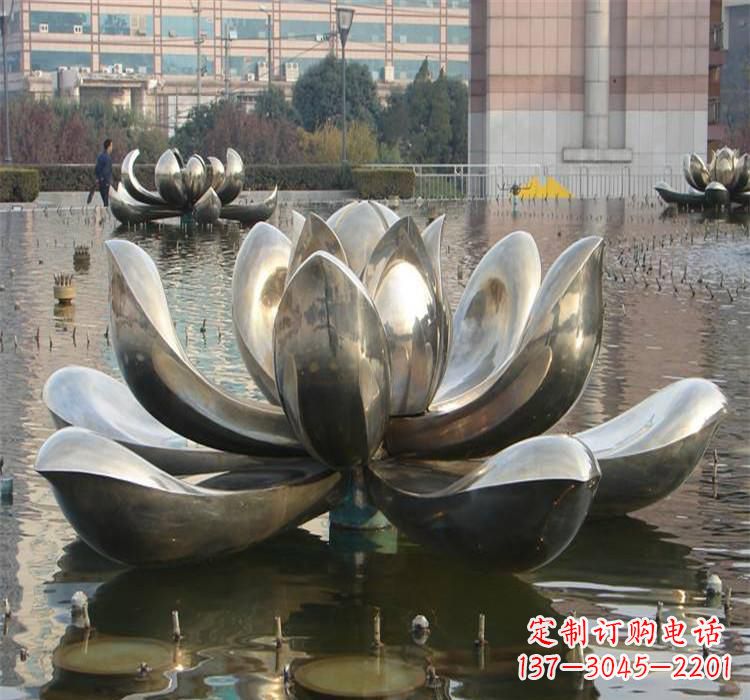安徽不锈钢水景荷花雕塑质朴之美