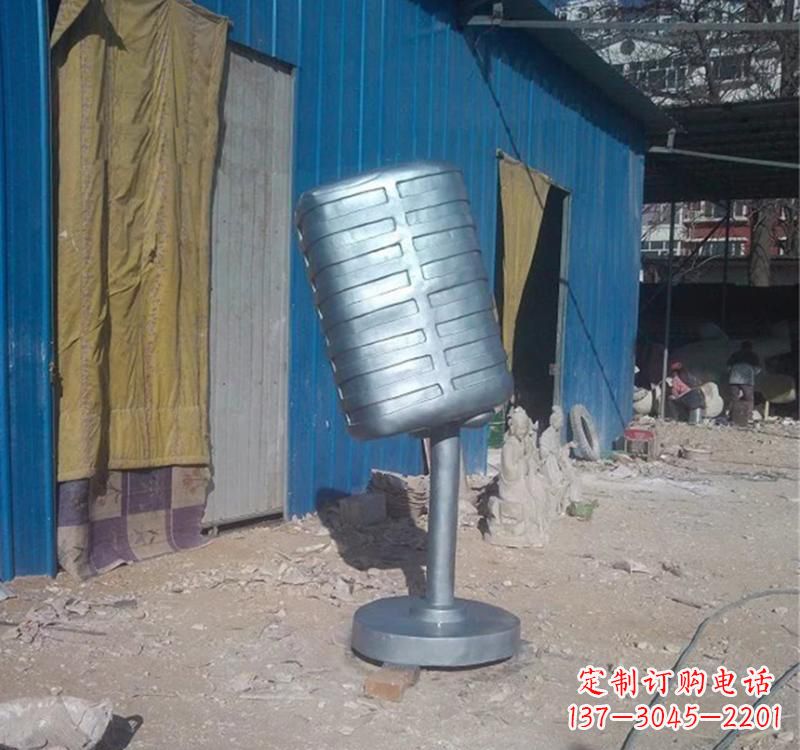 安徽不锈钢艺术话筒雕塑——传承精神文化