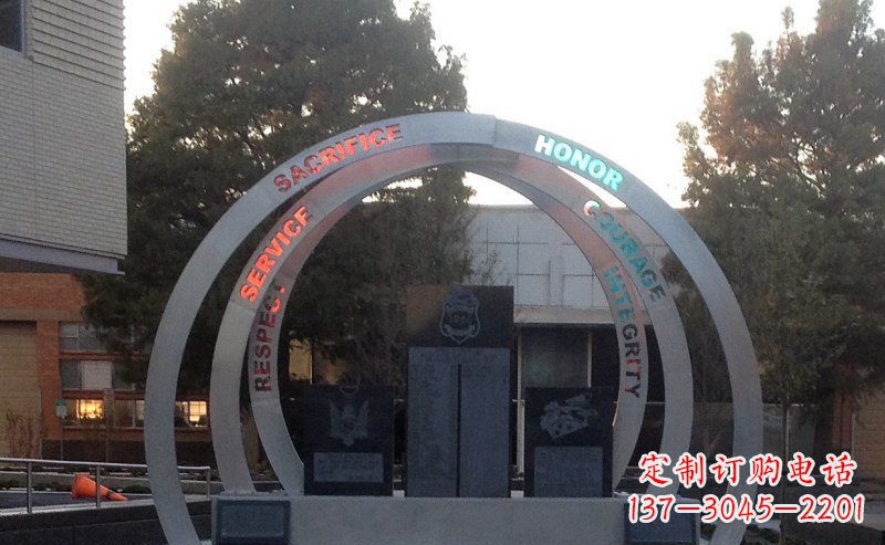 安徽不锈钢艺术门圆环雕塑——精美绝伦