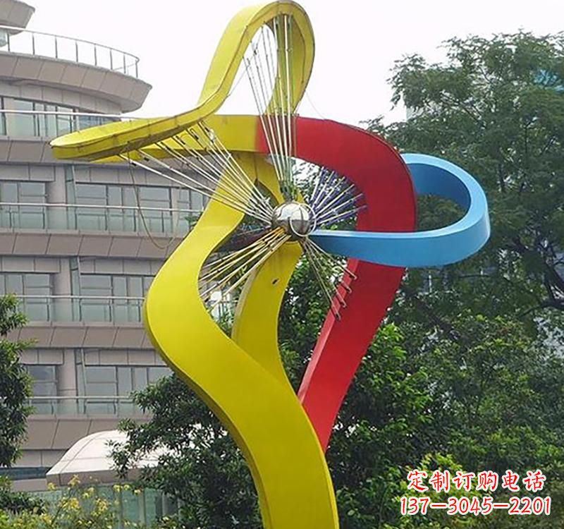 安徽不锈钢风车雕塑——烤漆之美