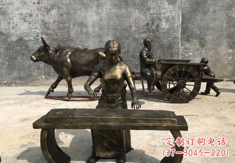 安徽弹古筝的美女铜雕
