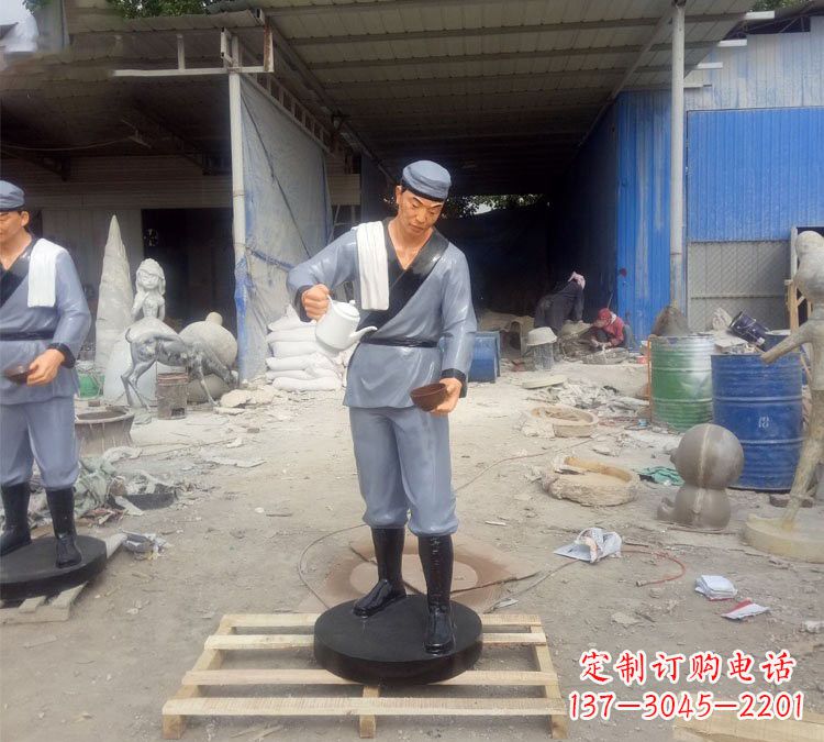 安徽饭店门口玻璃钢仿真店小二雕塑