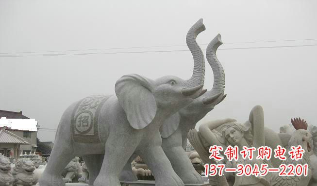 安徽公园动物长鼻大象石雕