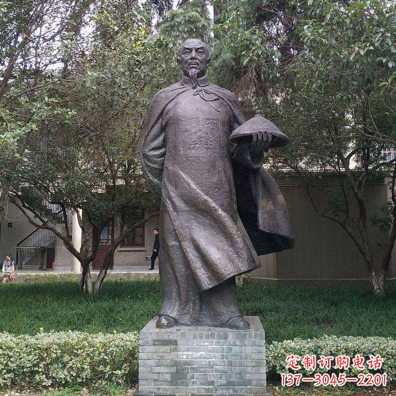 安徽传承晚清民族英雄林则徐精铸雕塑