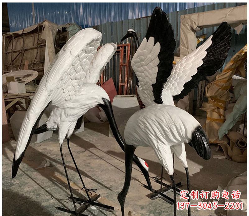 安徽石雕展翅丹顶鹤动物雕塑