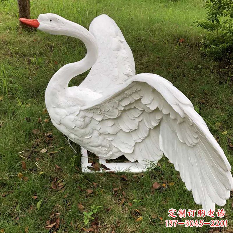 安徽展翅飞翔白天鹅仿真发光动物雕塑