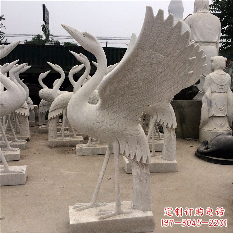 安徽展翅欲飞的仙鹤石雕